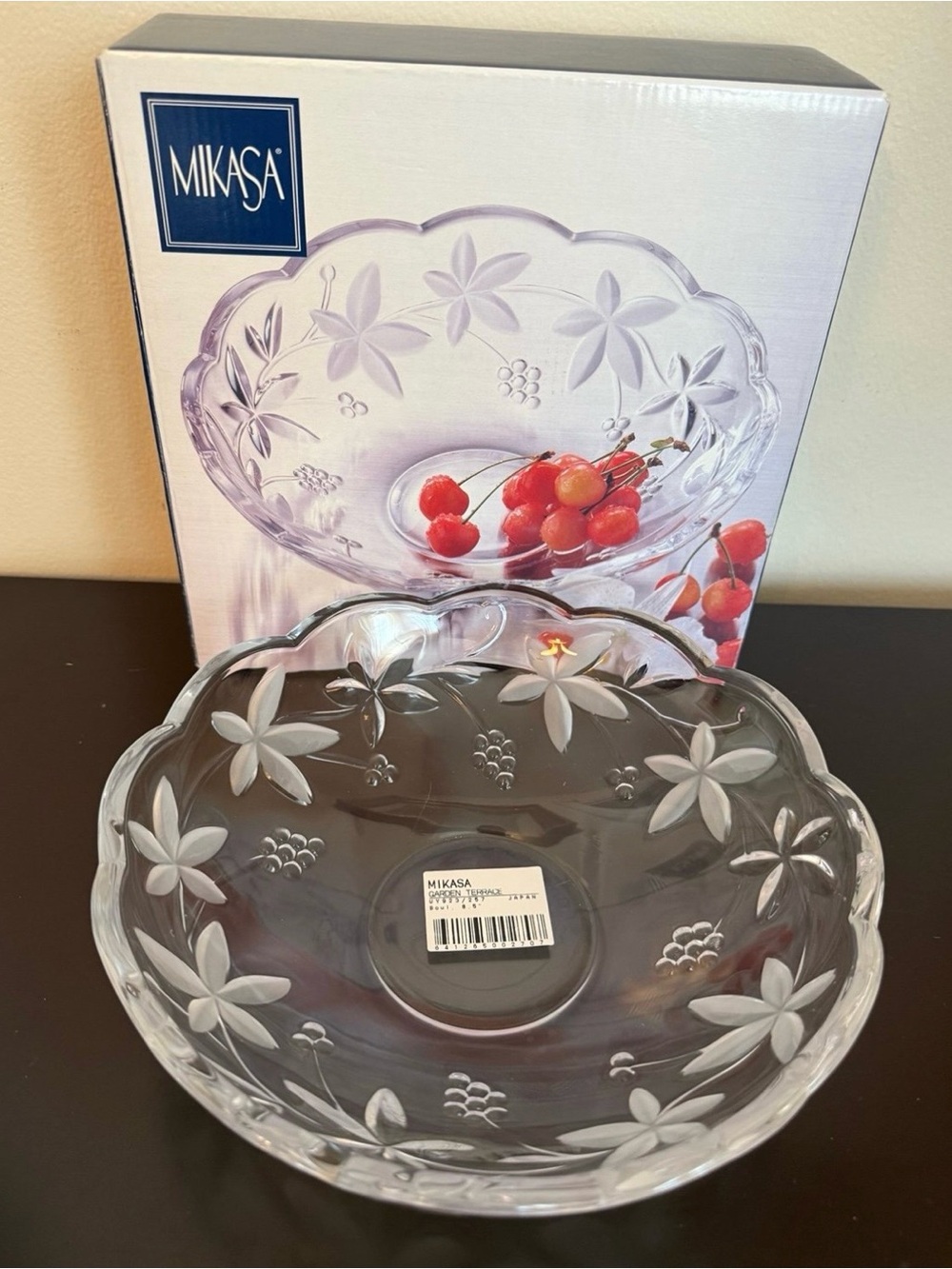 Mikasa Garden Terrace Bowl 8.5" - WY923/257 NIB
